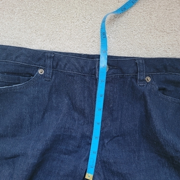 Michael Kors Boot Cut Dark Wash Jeans Size 4 - Picture 10 of 15